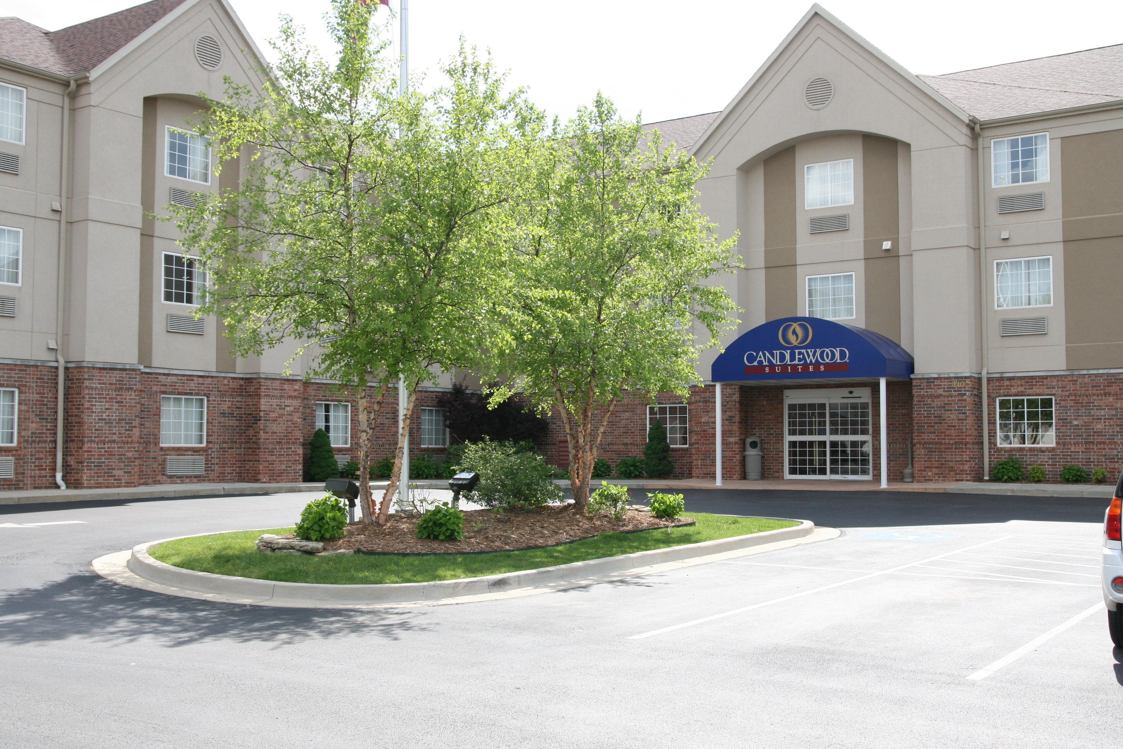 Candlewood By Ihg Saint Robert