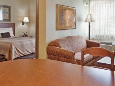 Candlewood By Ihg Hotel