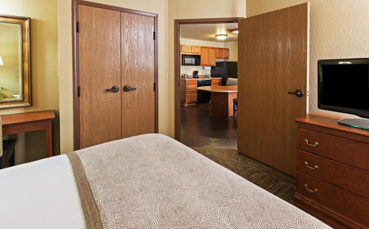 Candlewood By Ihg